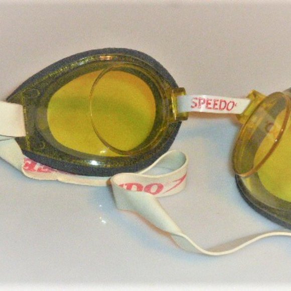 Speedo SWIMMING GOOGLES Adjustable Swimming Pool Diving Pool Safety Google - Picture 2 of 3